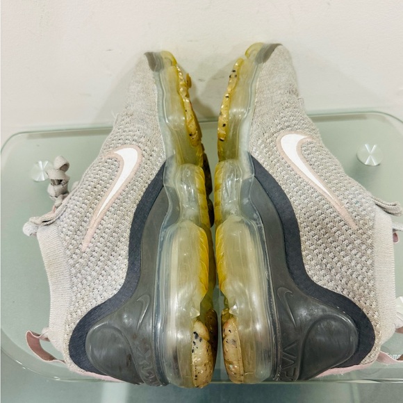 NIKE AIR VAPORMAX 2021 FK FLYKNIT PLATINUM-PINK SZ 6.5Y-WOMENS SZ 7.5 DB1550-004 - Picture 7 of 9